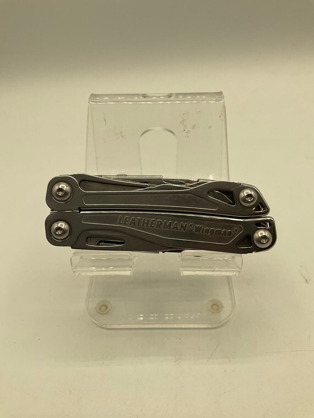 Leatherman Wingman Multi-Tool Stainless Steel Pocket Tool, Silver